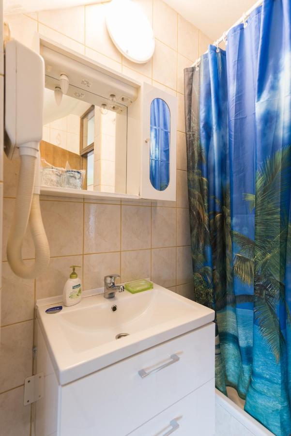 Guest House Bagi Pozega Extérieur photo